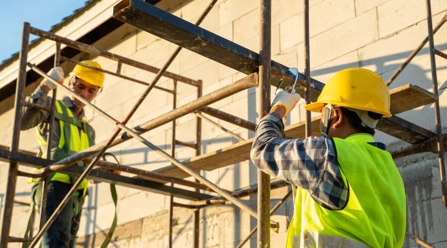 Professional gutter cleaning in Dodge, WI